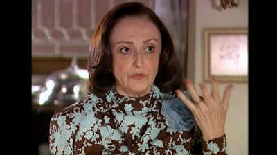 Zulmira dá lição em Débora