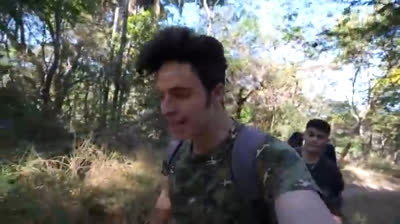 Acampamos na casa abandonada