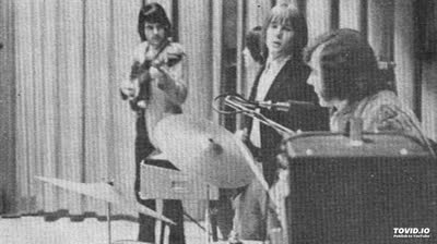 Mike Jones Group (1967) - Funny Feeling