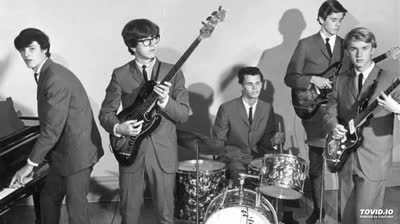 Deverons (1966) - She Is My Life