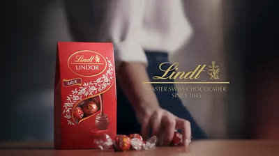 LINDT LINDOR MADE TO MELT YOU MOMENT