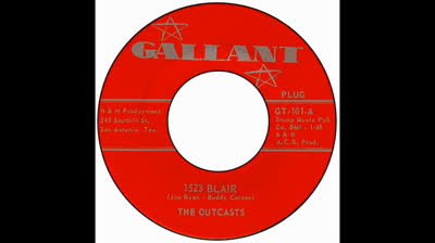 Outcasts (1967) - 1523 Blair