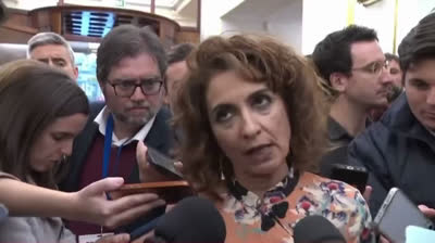 Vito Quiles ?? Pregunto a la vicepresidenta por la responsabilidad de Teresa Ribera en la DANA y pasa esto.  ¿Vosotros lo veis normal?