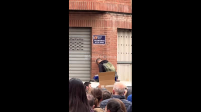 HOMENAJE A LOS VOLUNTARIOS DE LA DANA.EL PUEBLO SALVA AL PUEBLO