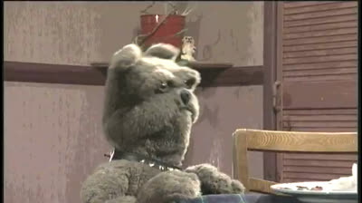 MTV Pets 1x11 - Halloween